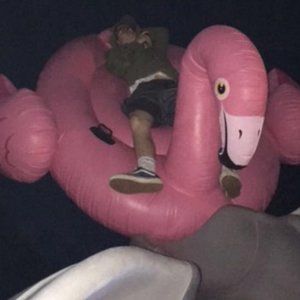 Meet your Posher, Cameron